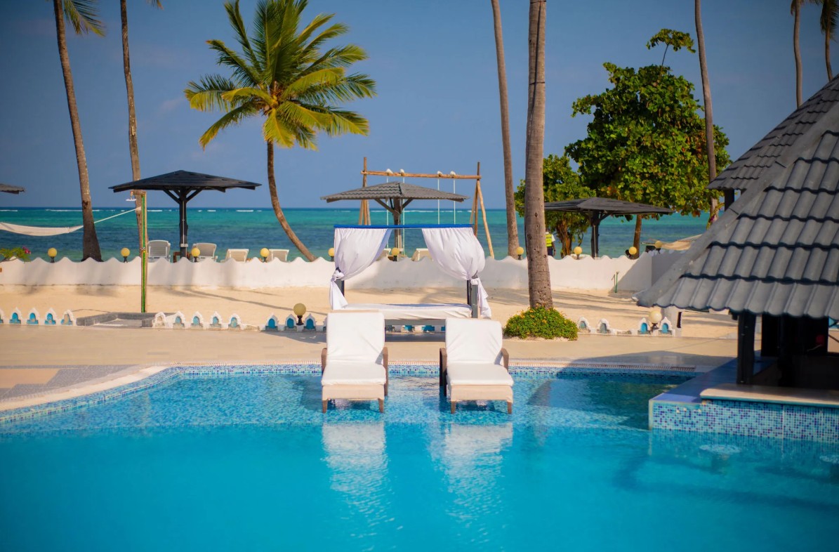 dal travel Hotel Protels La Plage