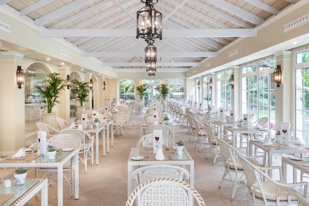 dal travel Hotel Riu Garoe