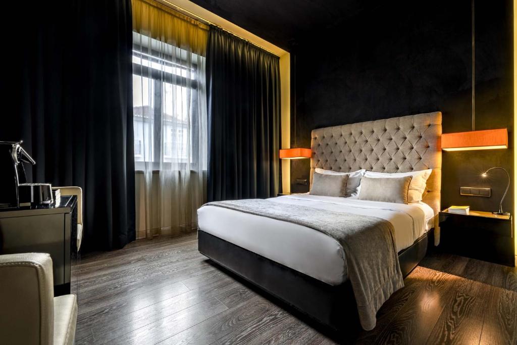 dal travel 9Hotel Mercy