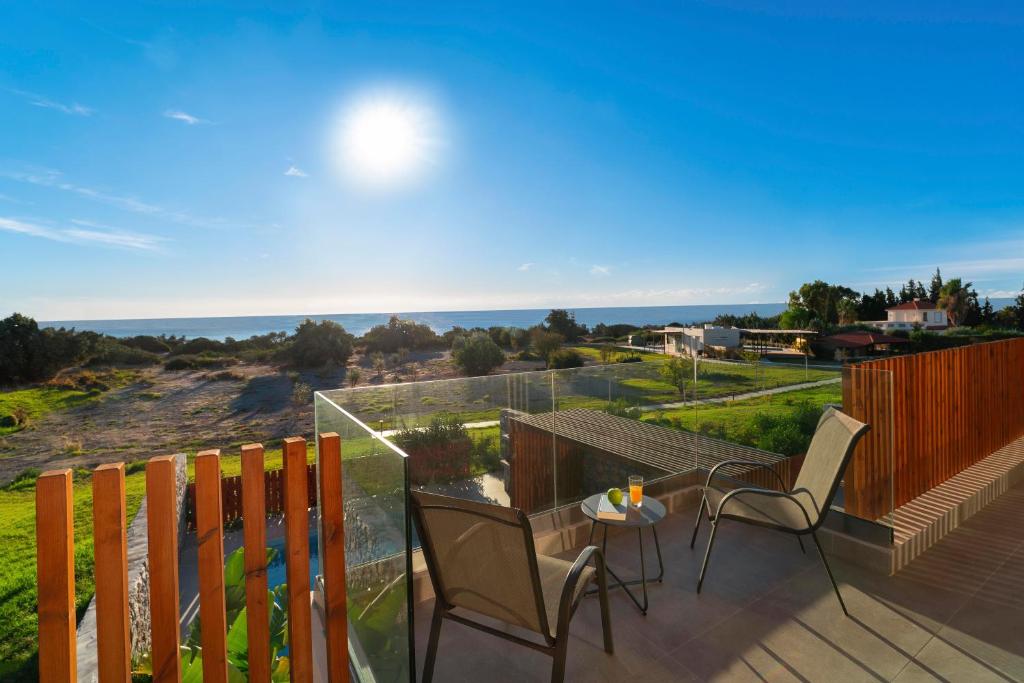 dal travel Aethrion Luxury Villas & Suites