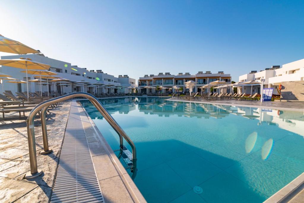 dal travel Lambi Resort