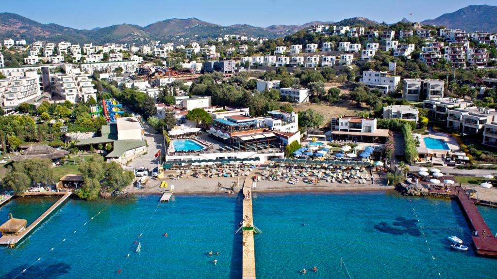 Charter Bodrum - Cactus Fleur Beach Club, cu plecare din Bucuresti