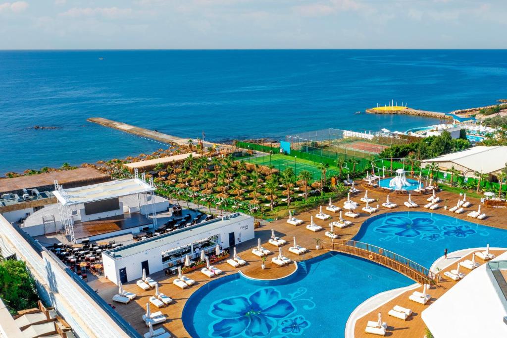 dal travel Rubi Platinum Sign Resort