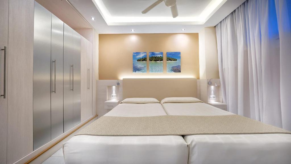 dal travel Hotel BULL Eugenia Victoria