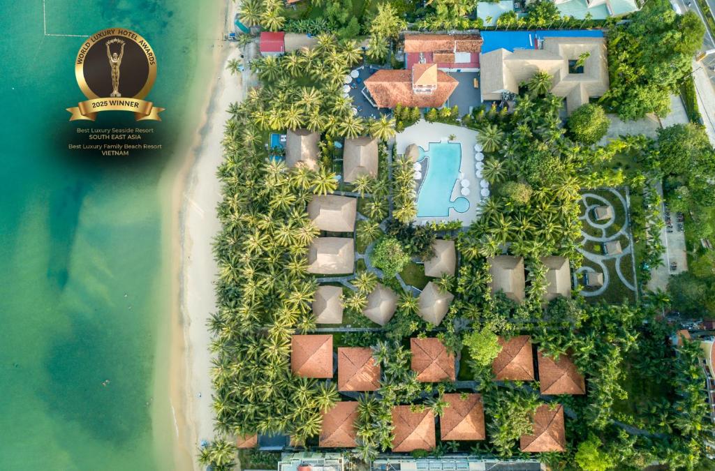 dal travel L'Azure Resort and Spa