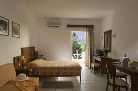 dal travel Vardis Olive Garden