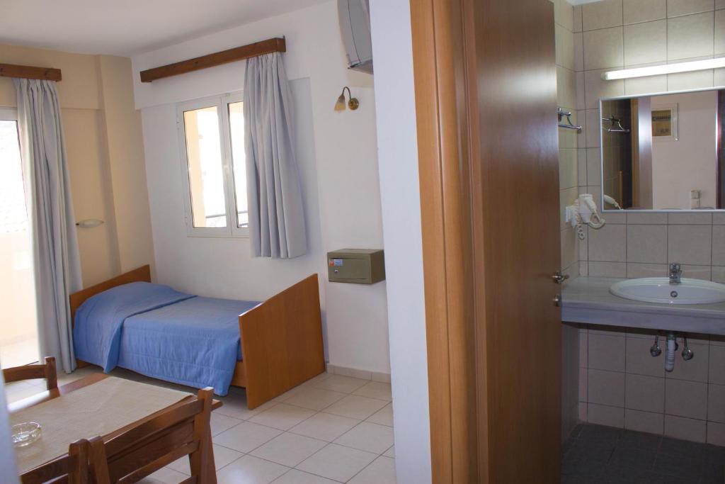 dal travel Sunshine Studios and Apartments