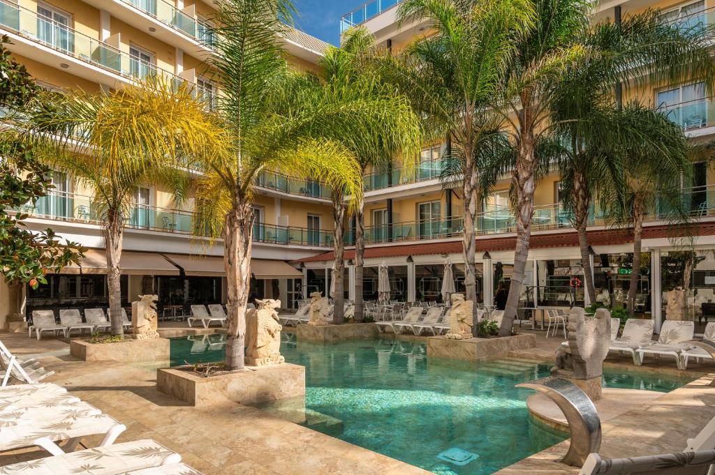 dal travel Hotel La Palmera & Spa