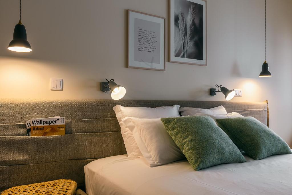 dal travel Hotel Three House