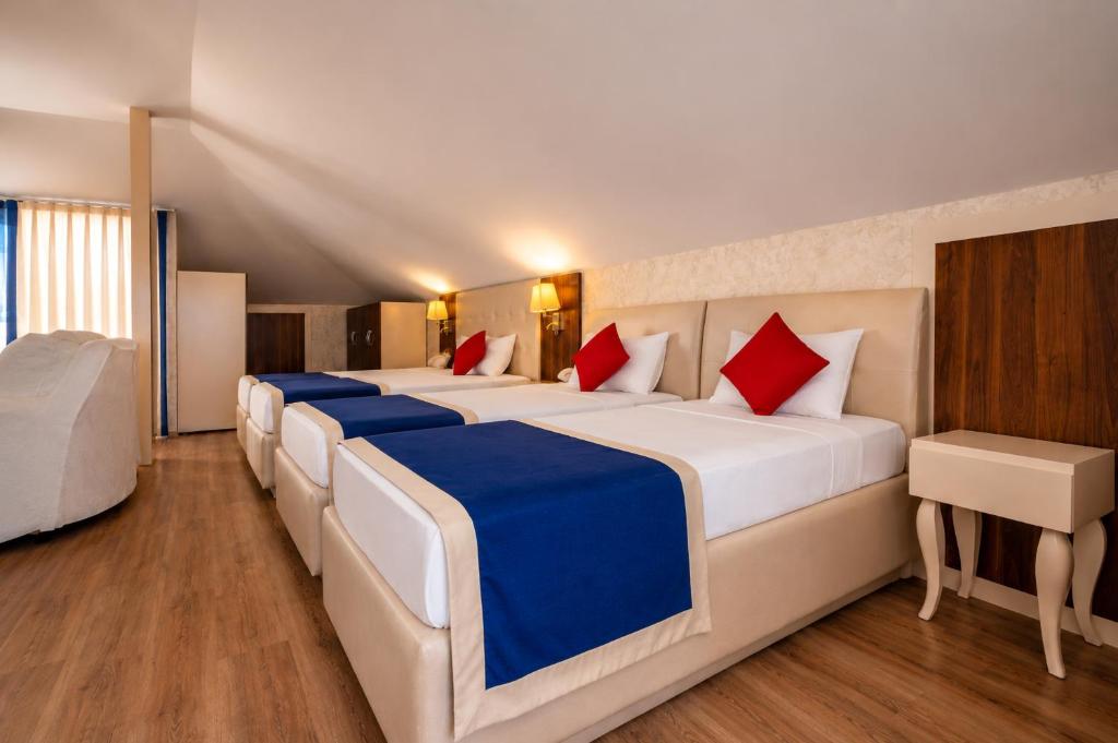 dal travel Kleopatra Micador Otel