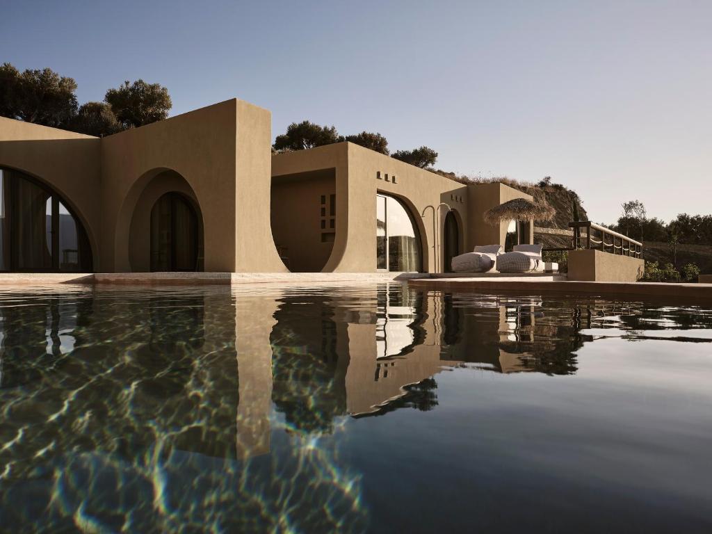 dal travel Tella Thera, a Member of Design Hotels