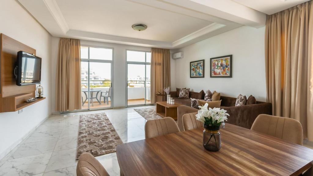 dal travel Appart Hotel Sables D'or