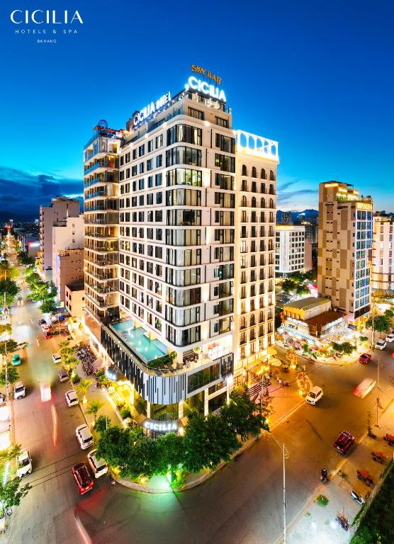 dal travel Cicilia Hotels & Spa Danang Powered by ASTON