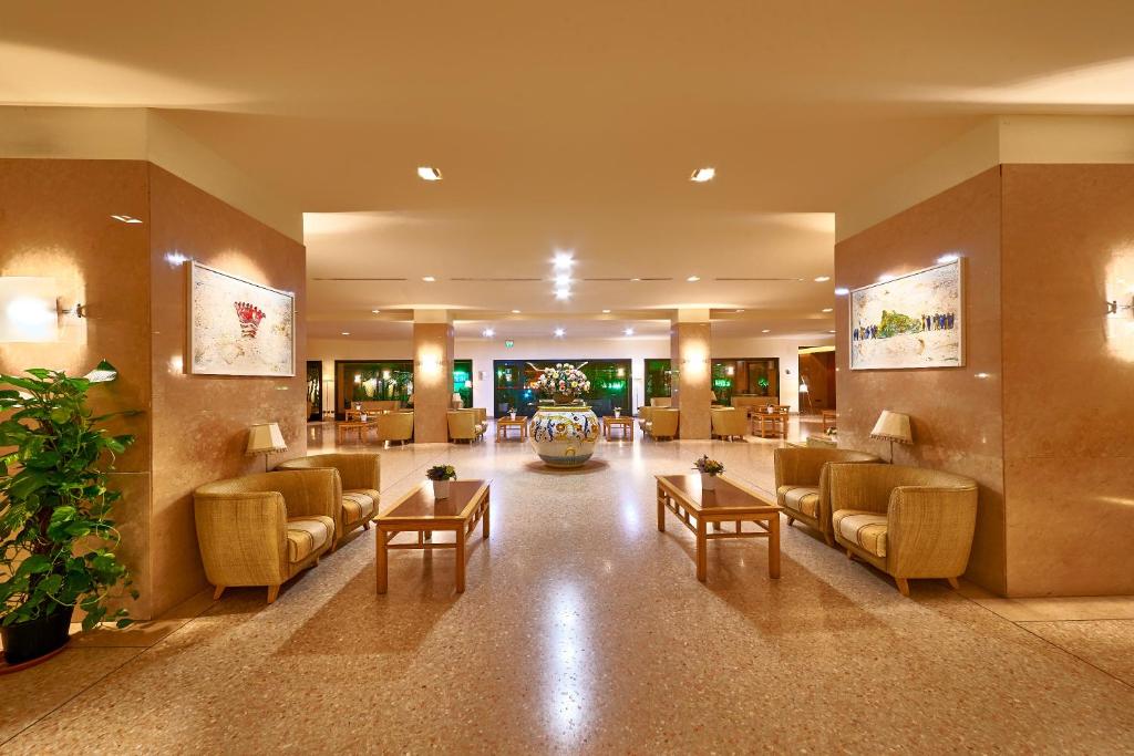 dal travel Grand Hotel delle Terme Re Ferdinando
