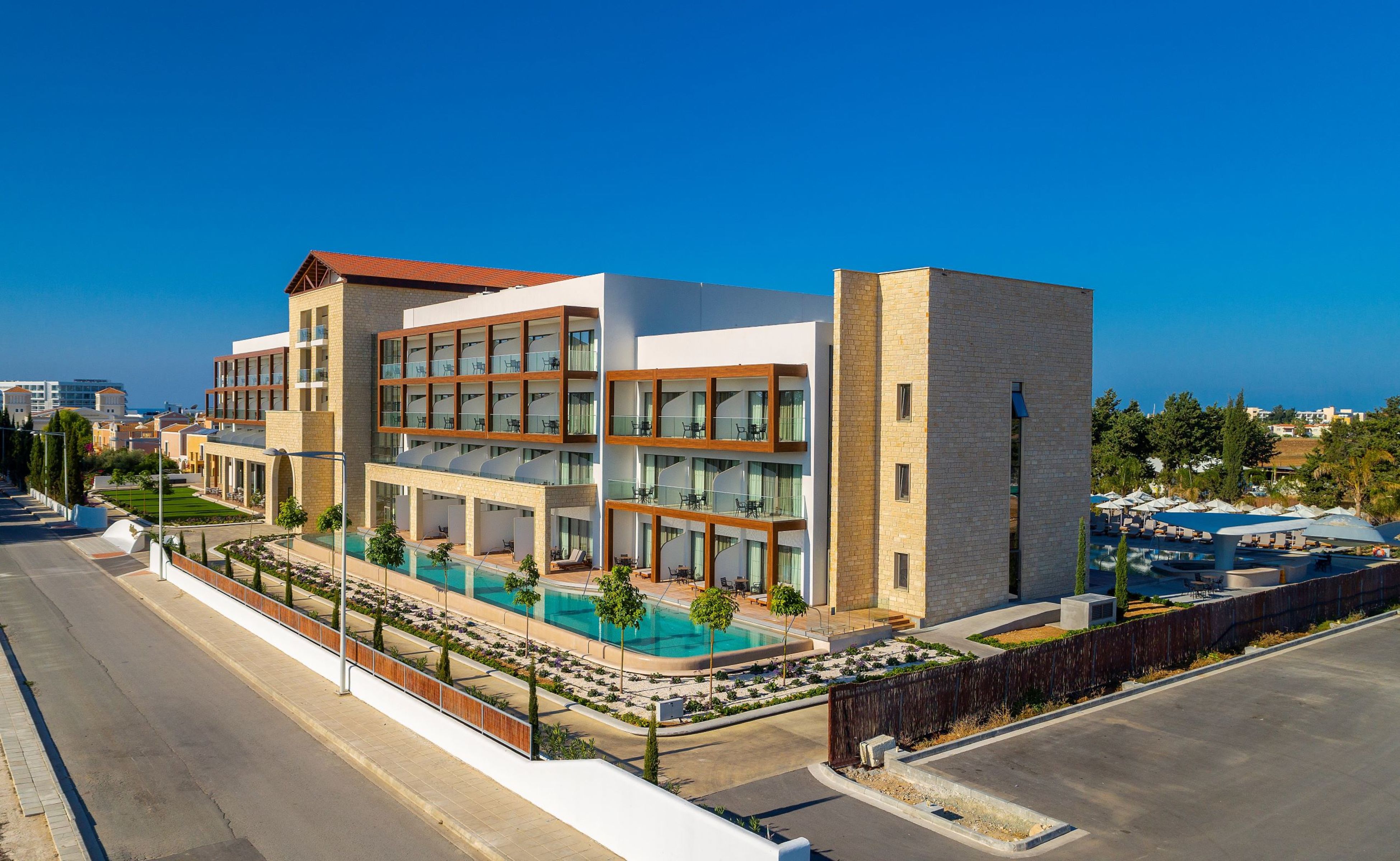 dal travel Aliathon Resort