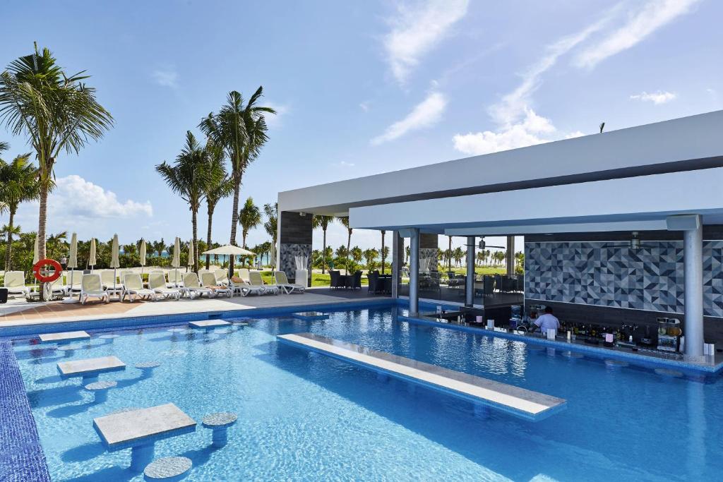 dal travel Hotel Riu Dunamar
