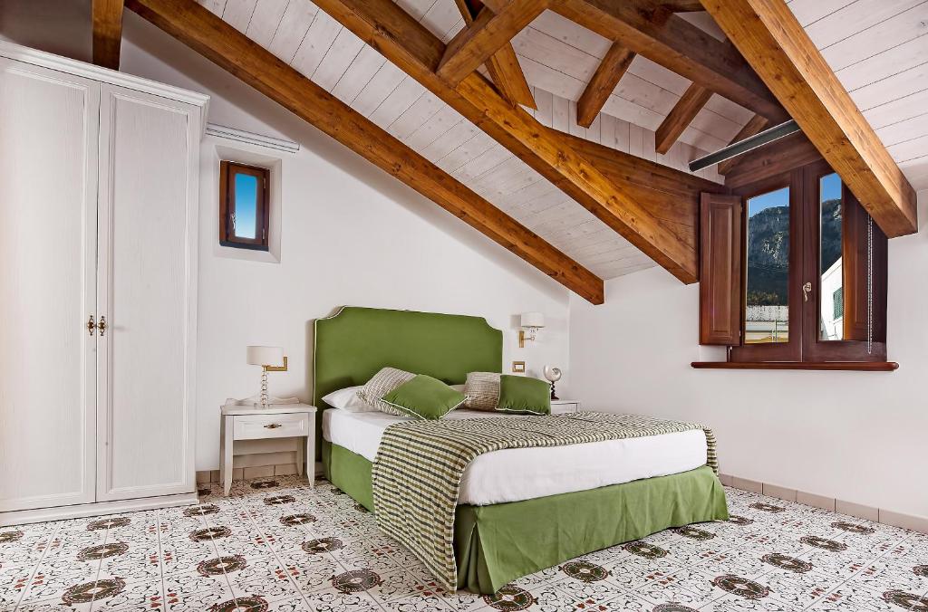 dal travel Villa Maria