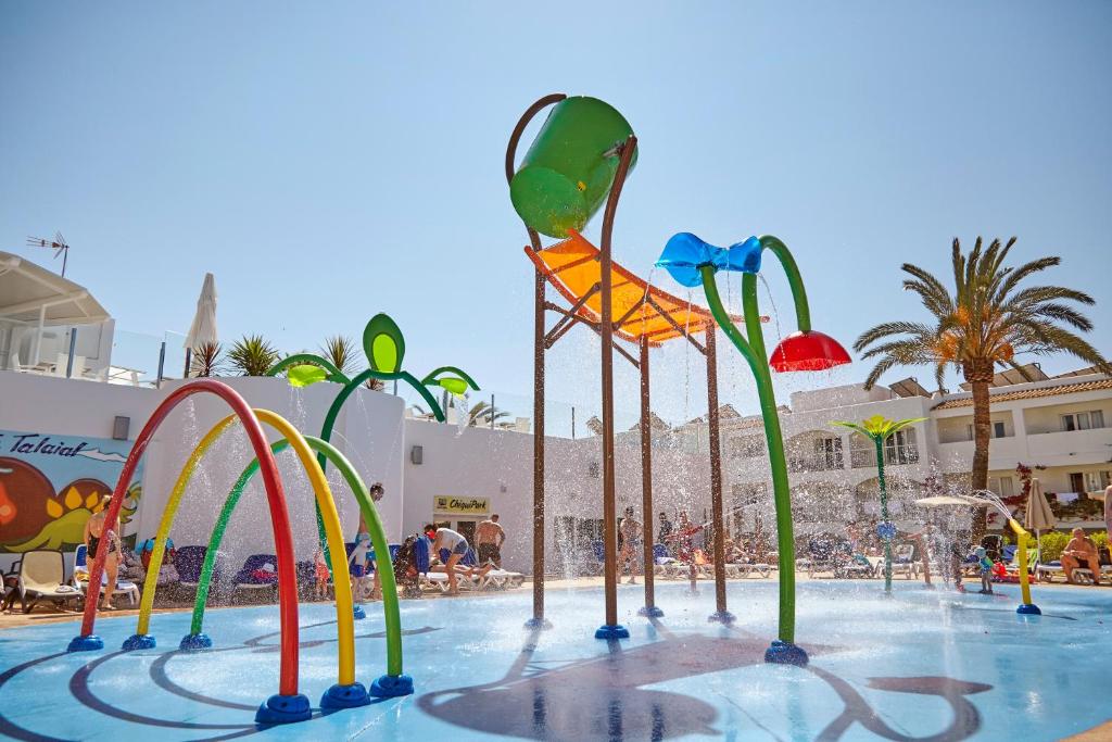 dal travel Hotel Club Es Talaial