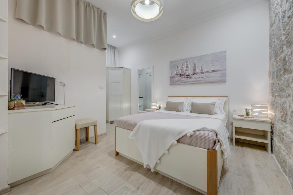 Hotel Victoria Luxury Rooms - Split Downtown