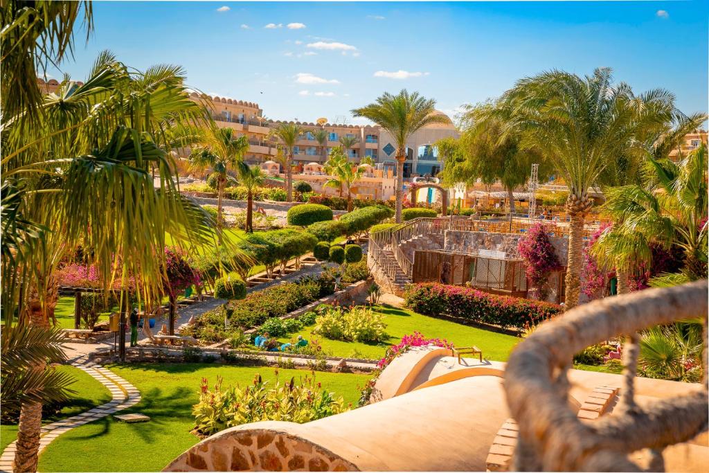 dal travel Utopia Beach Club Resort