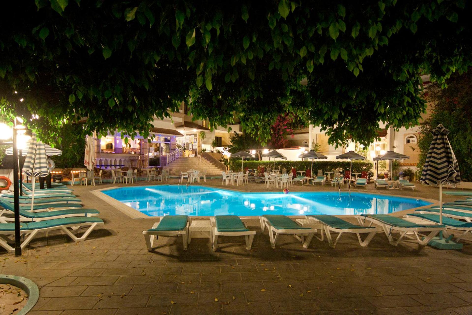 dal travel KASSANDRA Family ApartHotel