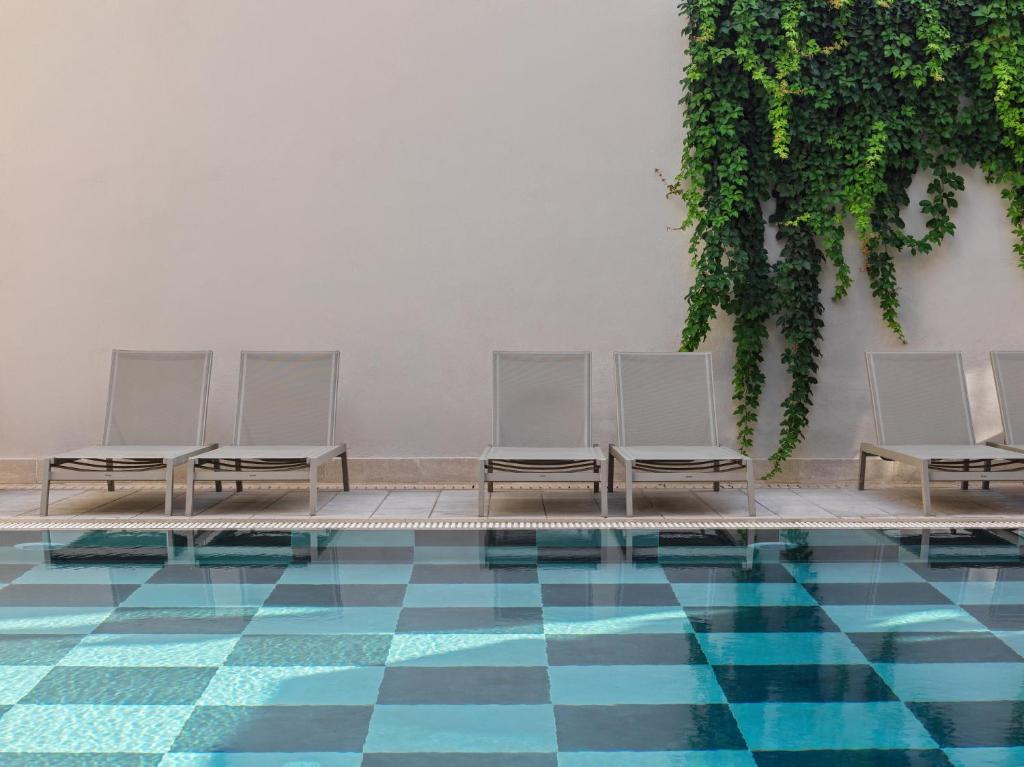 dal travel Hotel Pearl