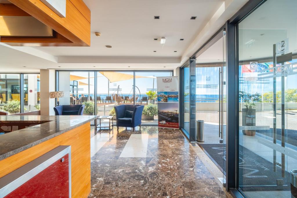 dal travel Hotel Muthu Raga Madeira