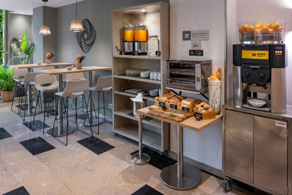 dal travel Hotel SERHS Del Port