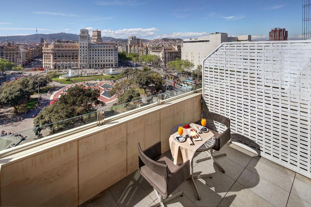 Hotel Olivia Plaza