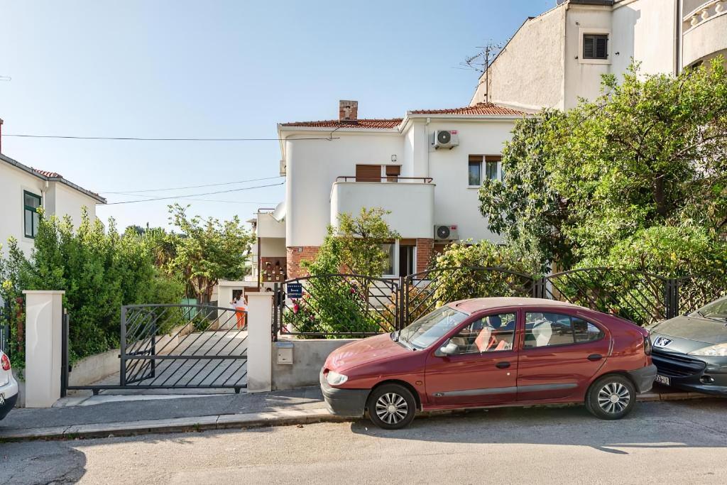 Hotel Happy Home - Rental Residence