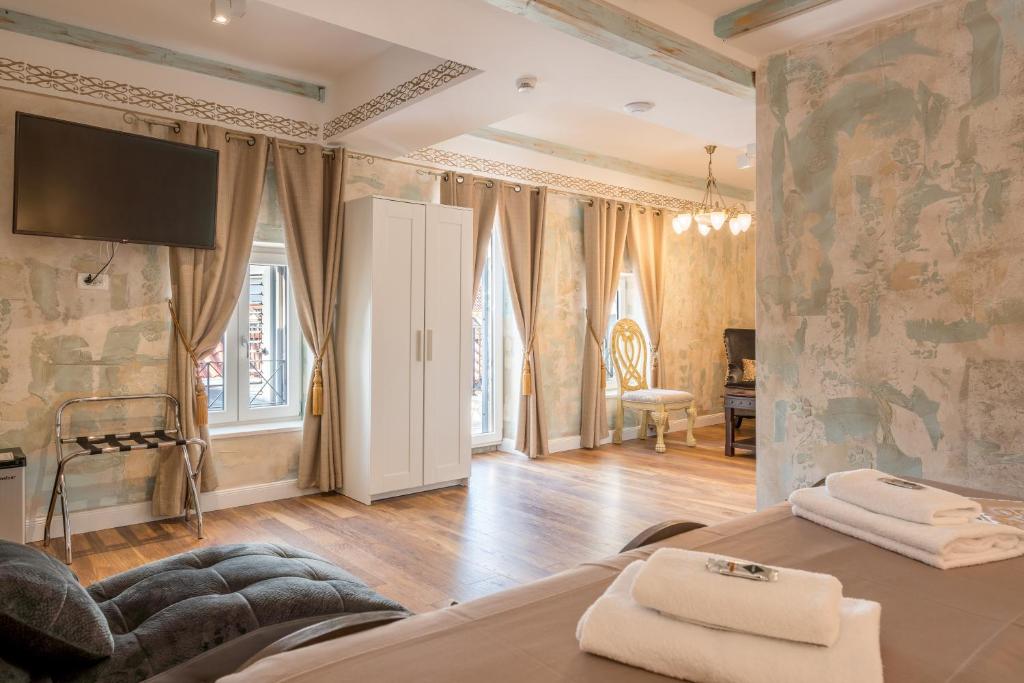 dal travel Plaza Marchi Old Town - MAG Quaint & Elegant Boutique Hotels