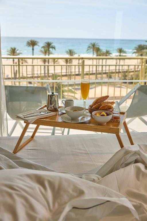dal travel Hotel Almirante
