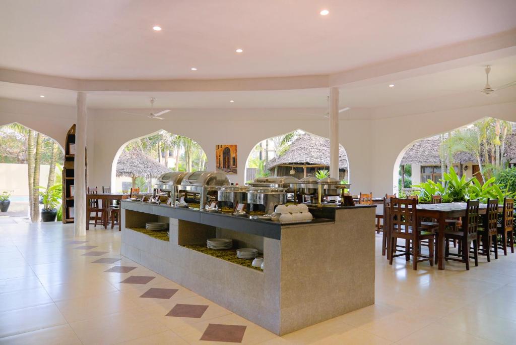 dal travel Hotel AHG Hisia Nungwi Experience