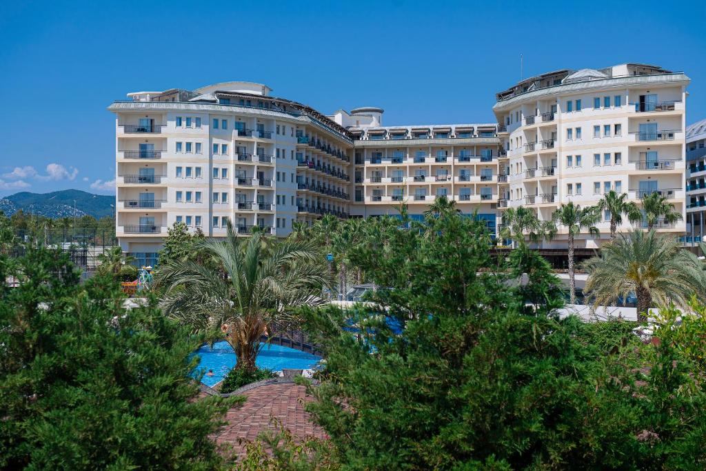 dal travel Mukarnas Spa Resort