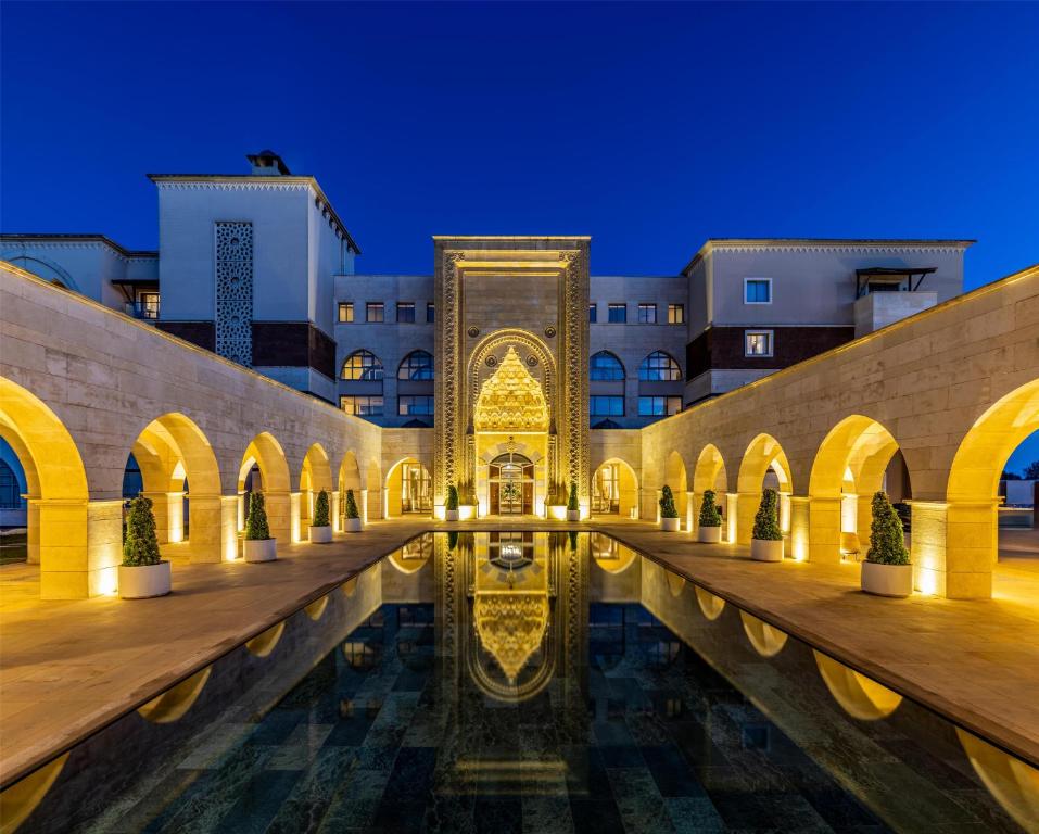 dal travel Hotel Kempinski The Dome