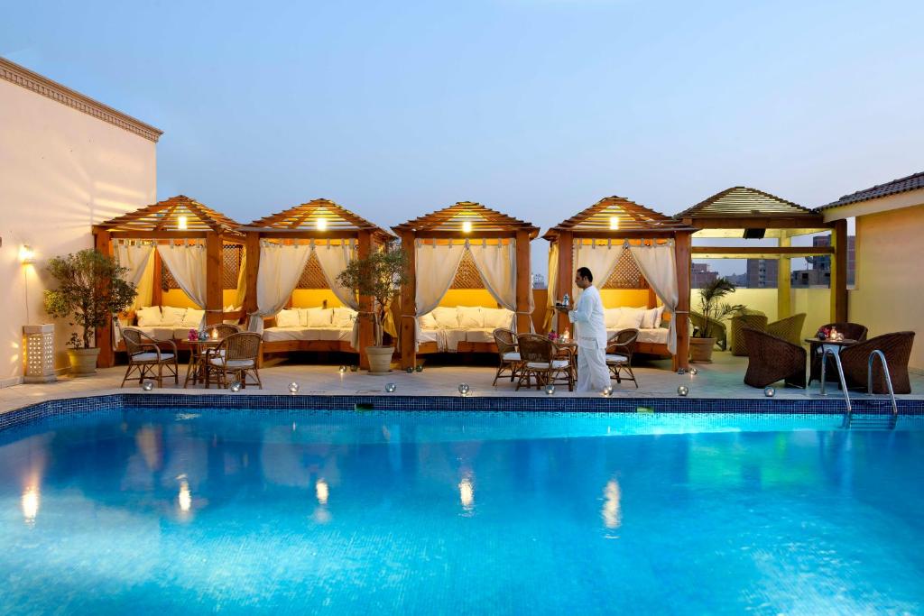 Hotel Barcelo Cairo Pyramids